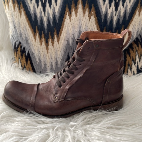 John Varvatos leather lace up boots 9 (run full size larger- 10) Worn 2 times - Picture 15 of 16
